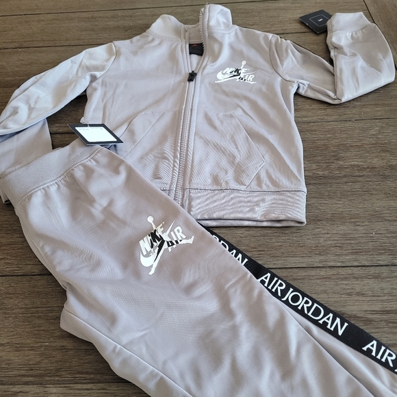 Jordan Other - 3T Jordan Outfit